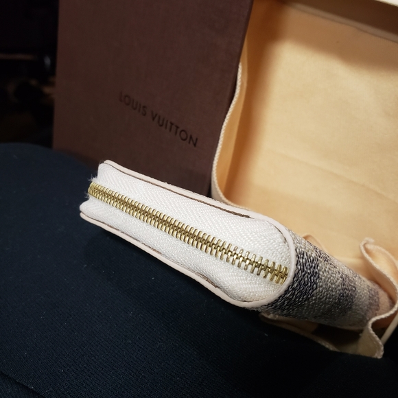 5️⃣0️⃣0️⃣Auth LV Zippy coin purse Damier Azur - Picture 9 of 13